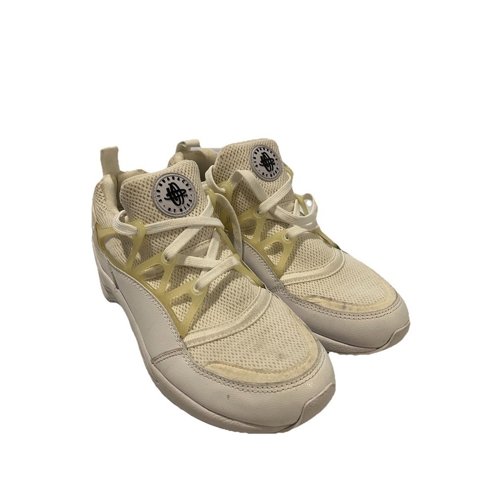 Nike Hurache Women's Size 7.5 White Athletic Running‎ Shoes